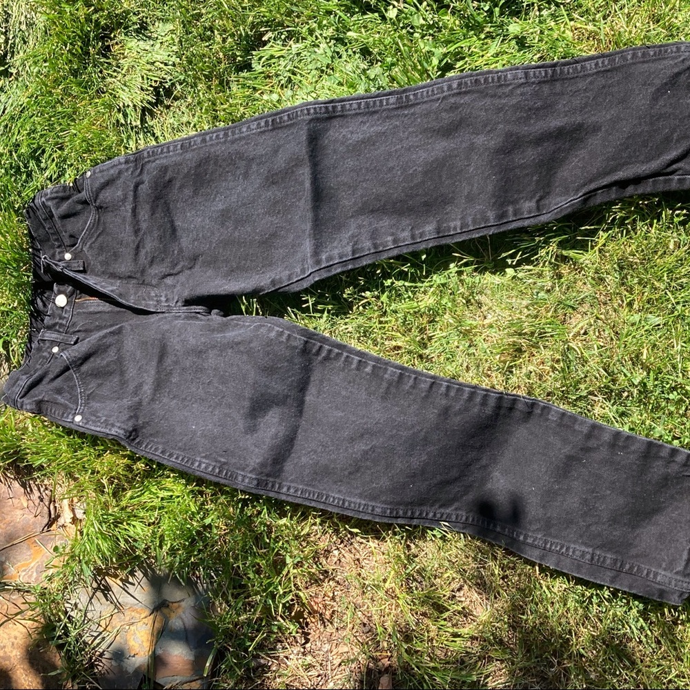 Black medium waist jeans